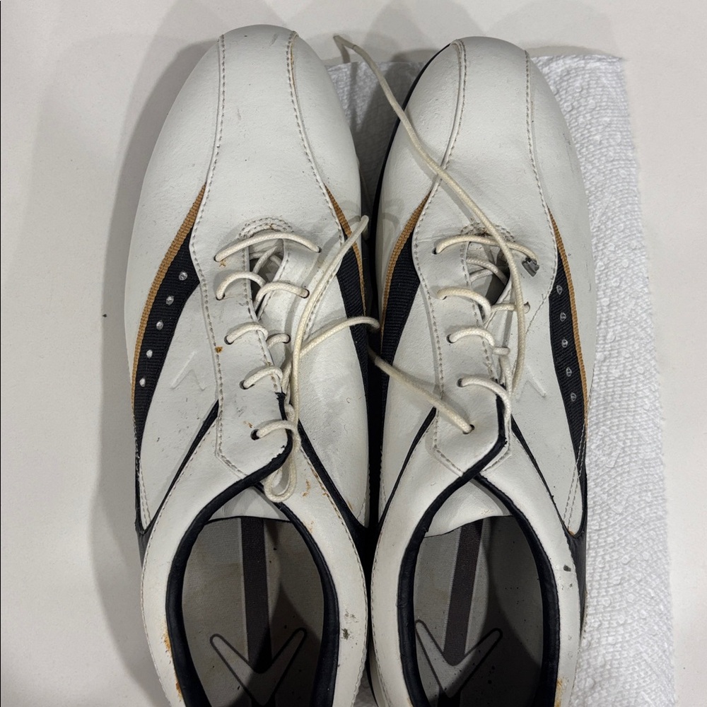 Callaway Women's Golf Shoes - White /Black Rhinestones Soft Spikes Size 9
